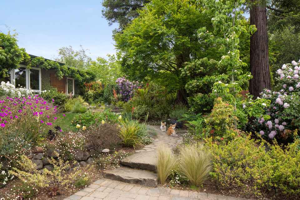 518 Cresta Vista Lane